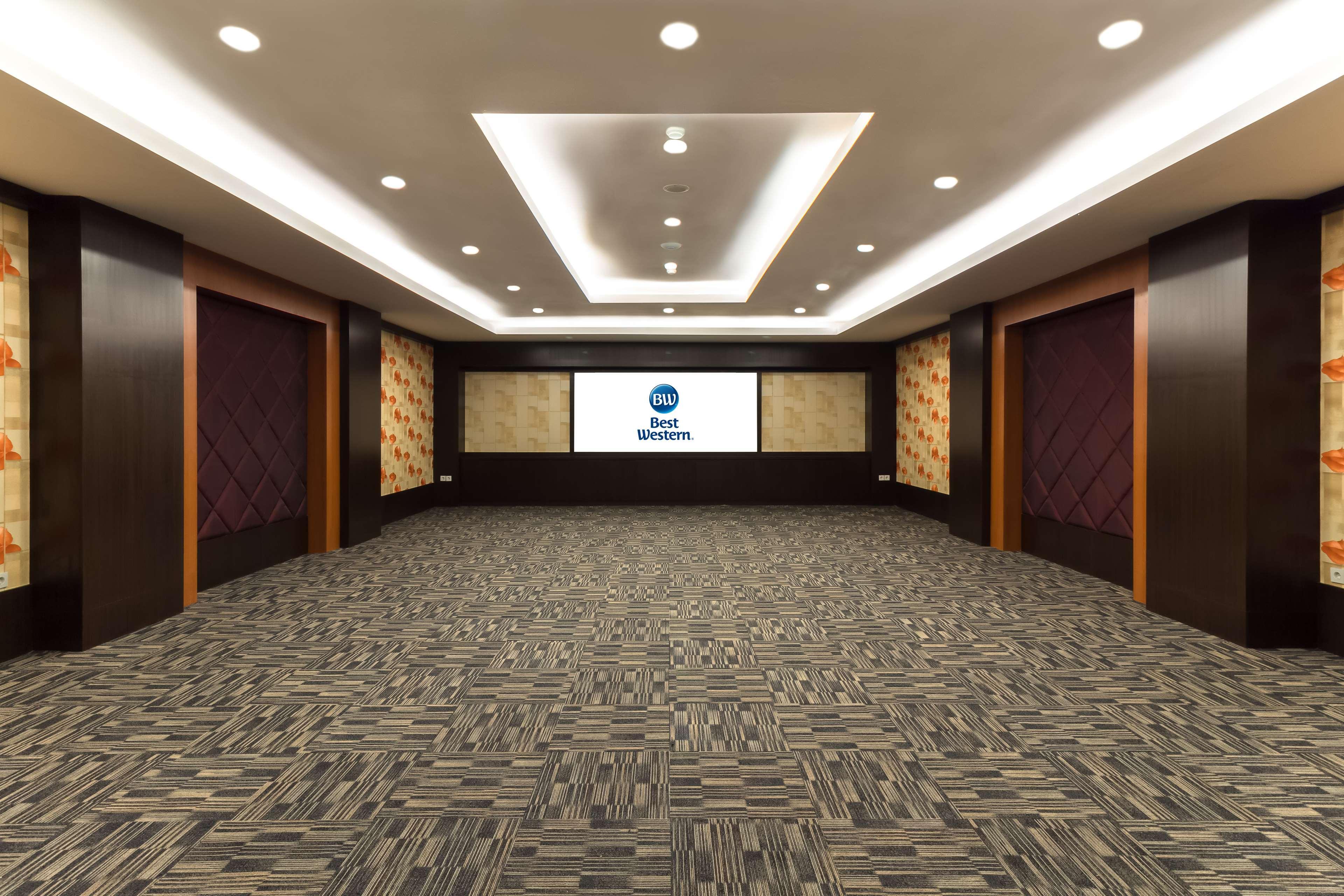 Best Western Senayan Jakarta Exterior foto