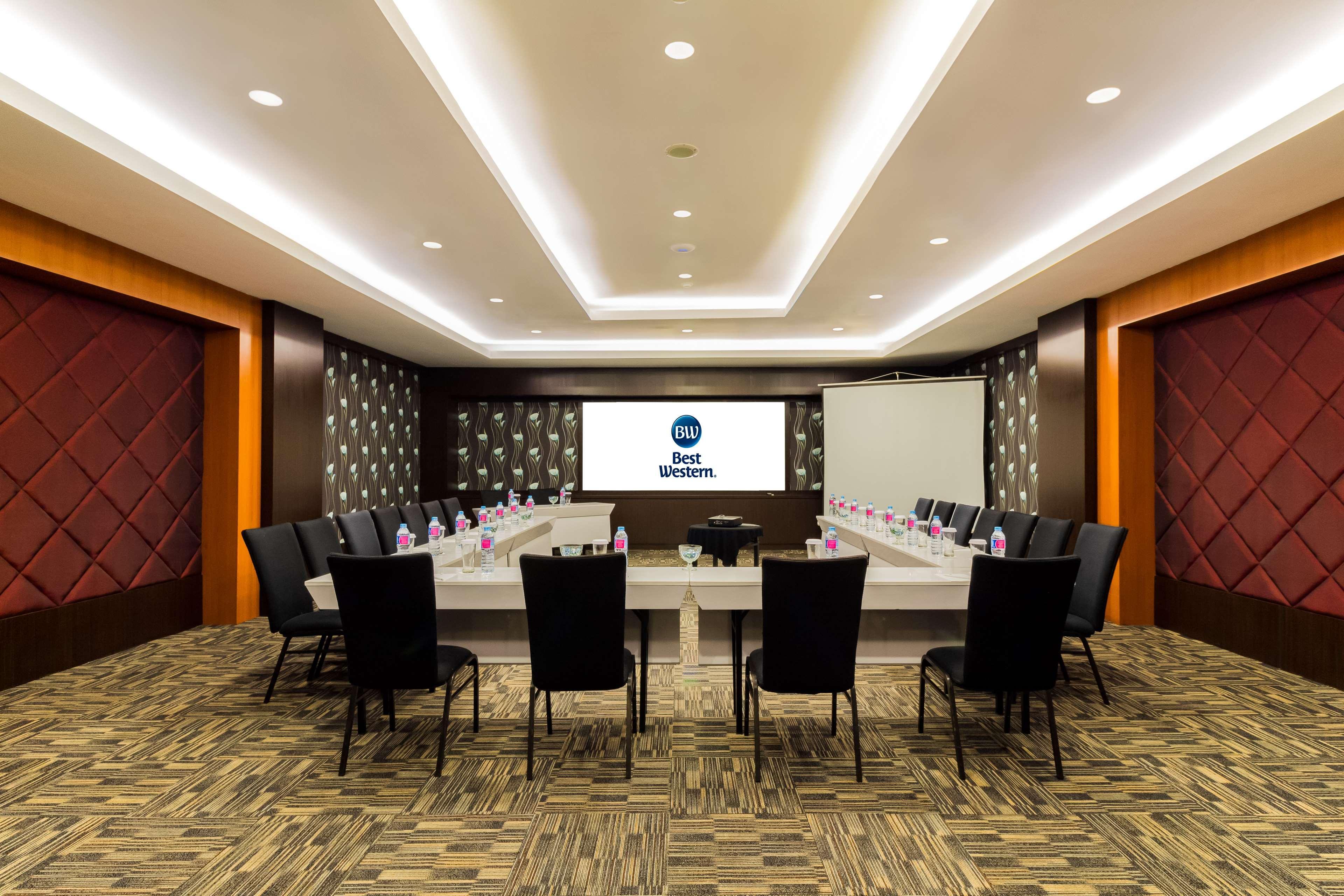 Best Western Senayan Jakarta Exterior foto